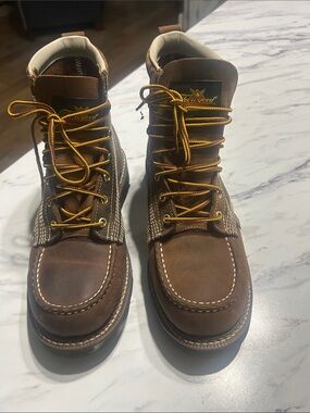 Thorogood  Brown Leather Men's Work Boots size 9.5D $185.00